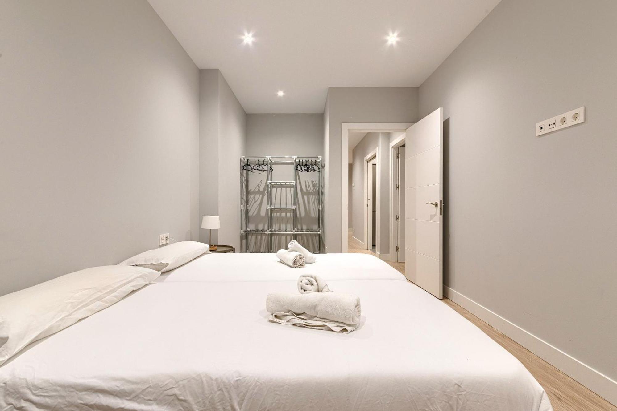 Salgeta Reformado Amplio Y Acogedor Con Wifi Apartment *